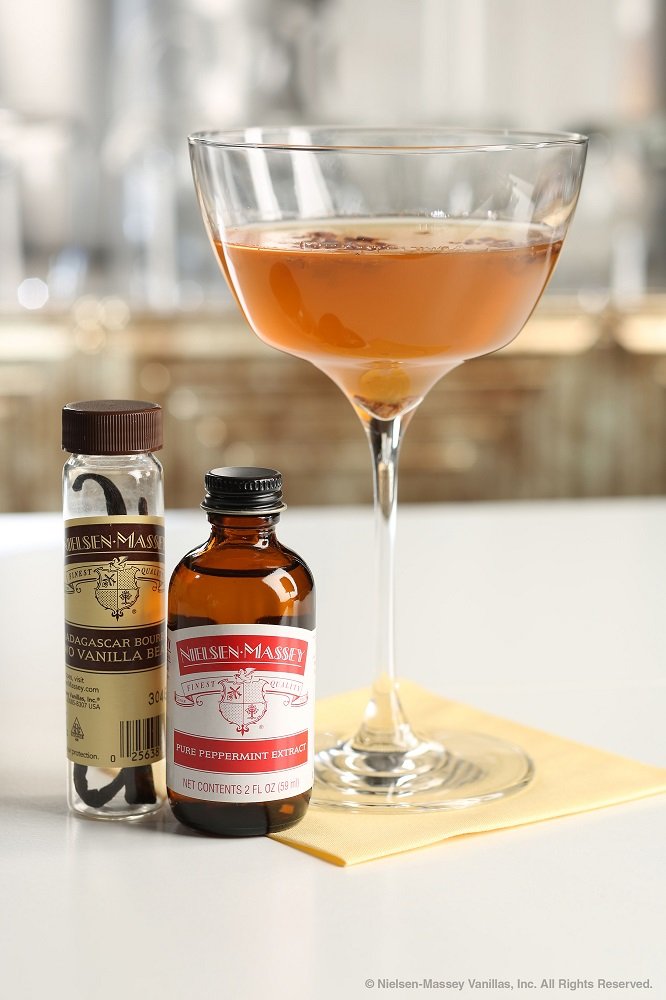 Nielsen-Massey Pure Peppermint Extract for Baking and Cooking, 4 Ounce Bottle