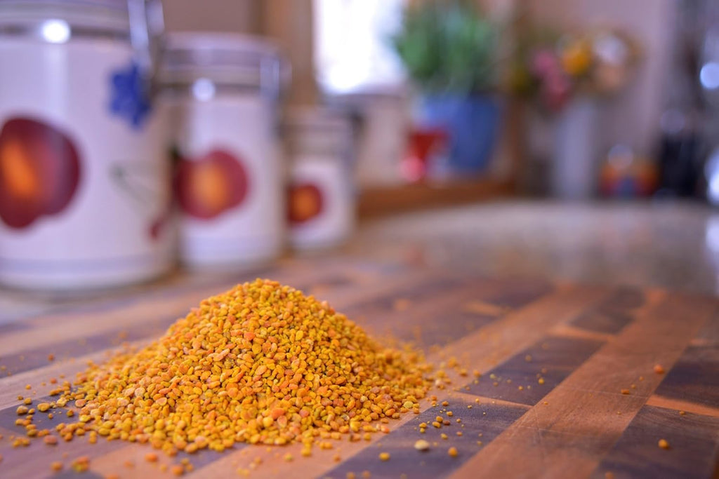 Greenbow Organic Bee Pollen - 100% USDA Certified Organic, Non-GMO, Halal, Kosher Certified, Pure & Natural Bee Pollen - Superfood Packed with Proteins, Vitamins & Minerals - Gluten Free - 155g