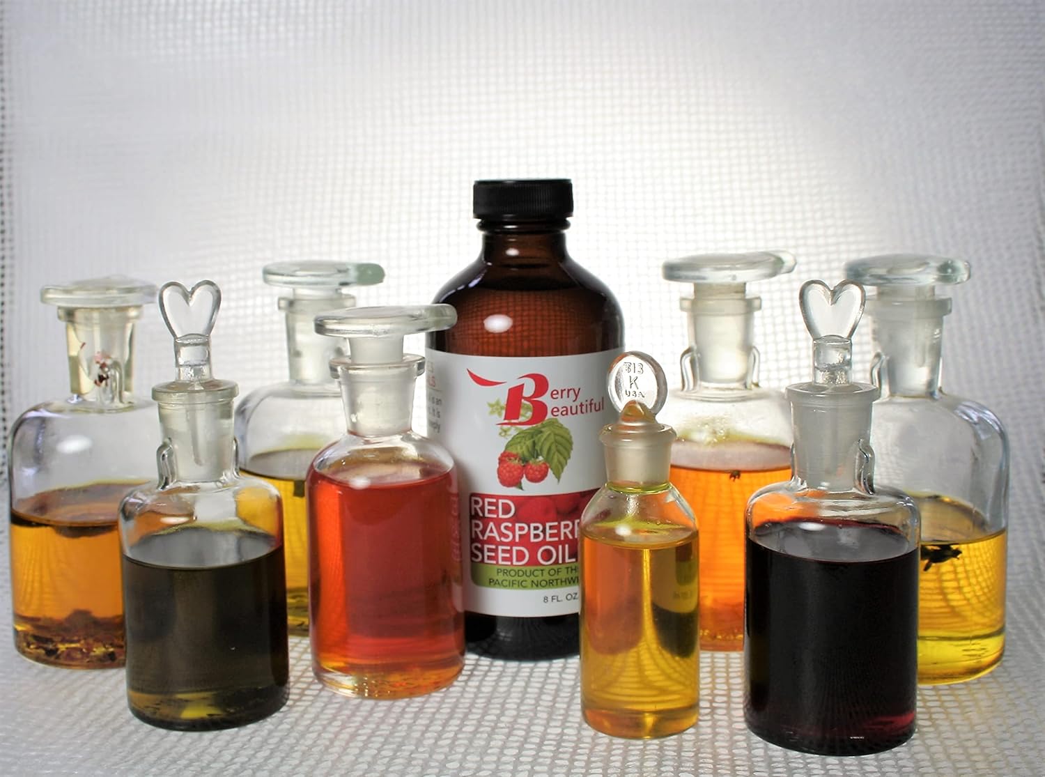 Red Raspberry Seed Oil - 16 fl oz - Cold-pressed from Raspberries grown by Northwest Berry Co-op farmers