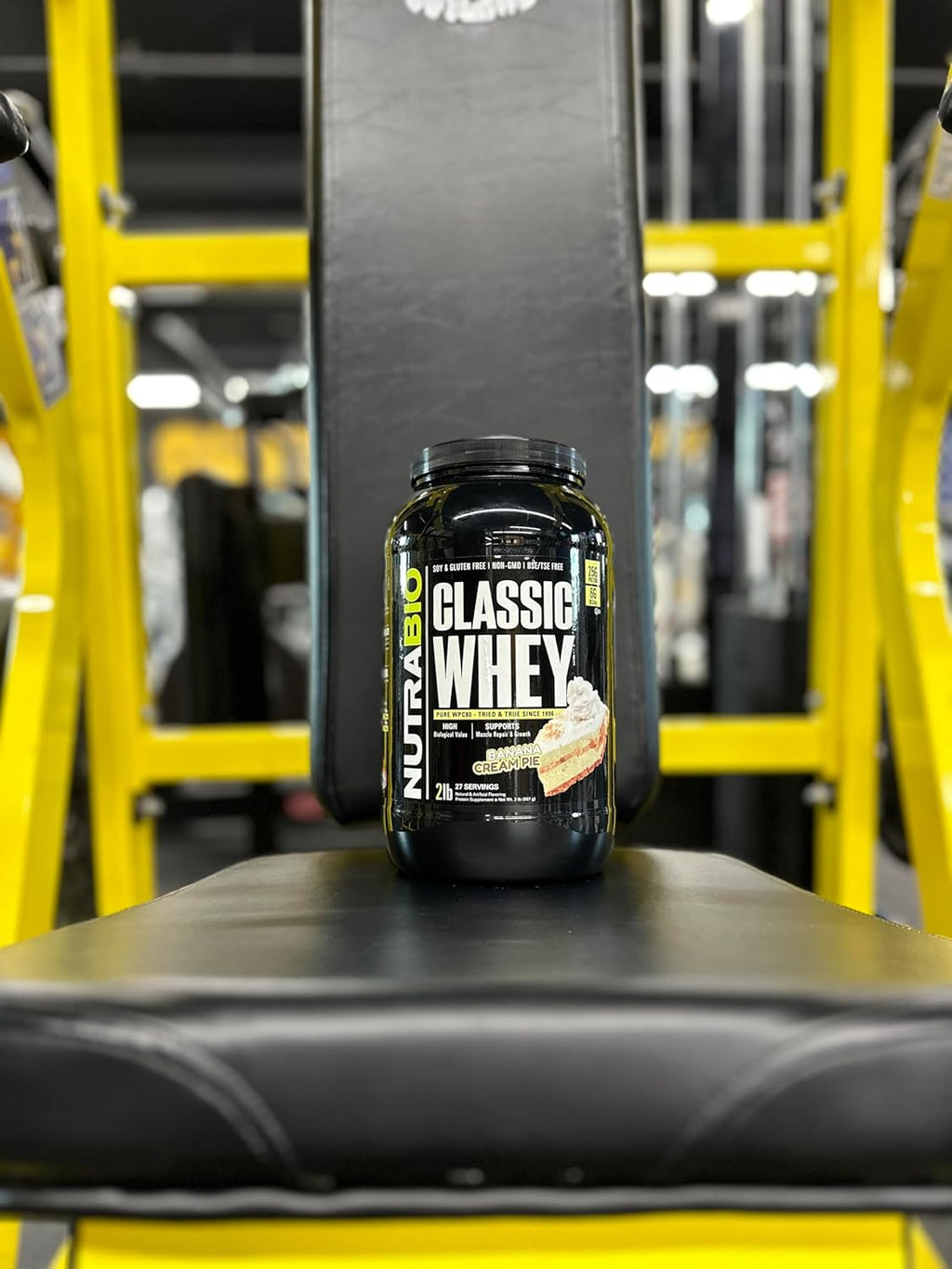 NutraBio Classic Whey Protein Powder- 25G Protein Per Scoop - Full-Spectrum Amino Acid Profile - No Fillers, Artificial Colors, Preservatives - (Banana Cream Pie, 2 Pounds)