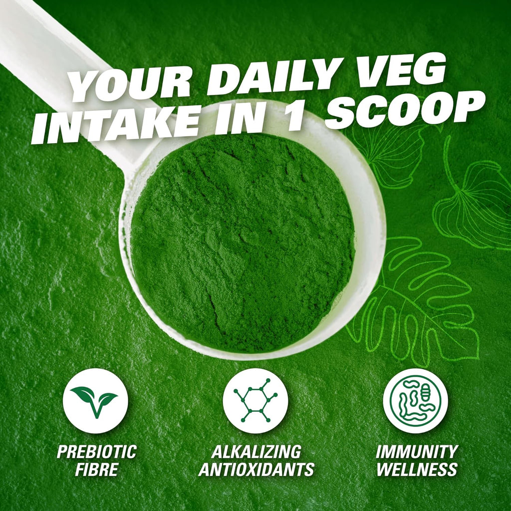 EHP Labs OxyGreens Super Greens Powder - Spirulina & Chlorella Superfood, Green Juice Powder & Greens Supplements with Prebiotic Fibre, Antioxidants & Immunity Support, 30 Serves (Strawb. Margarita)