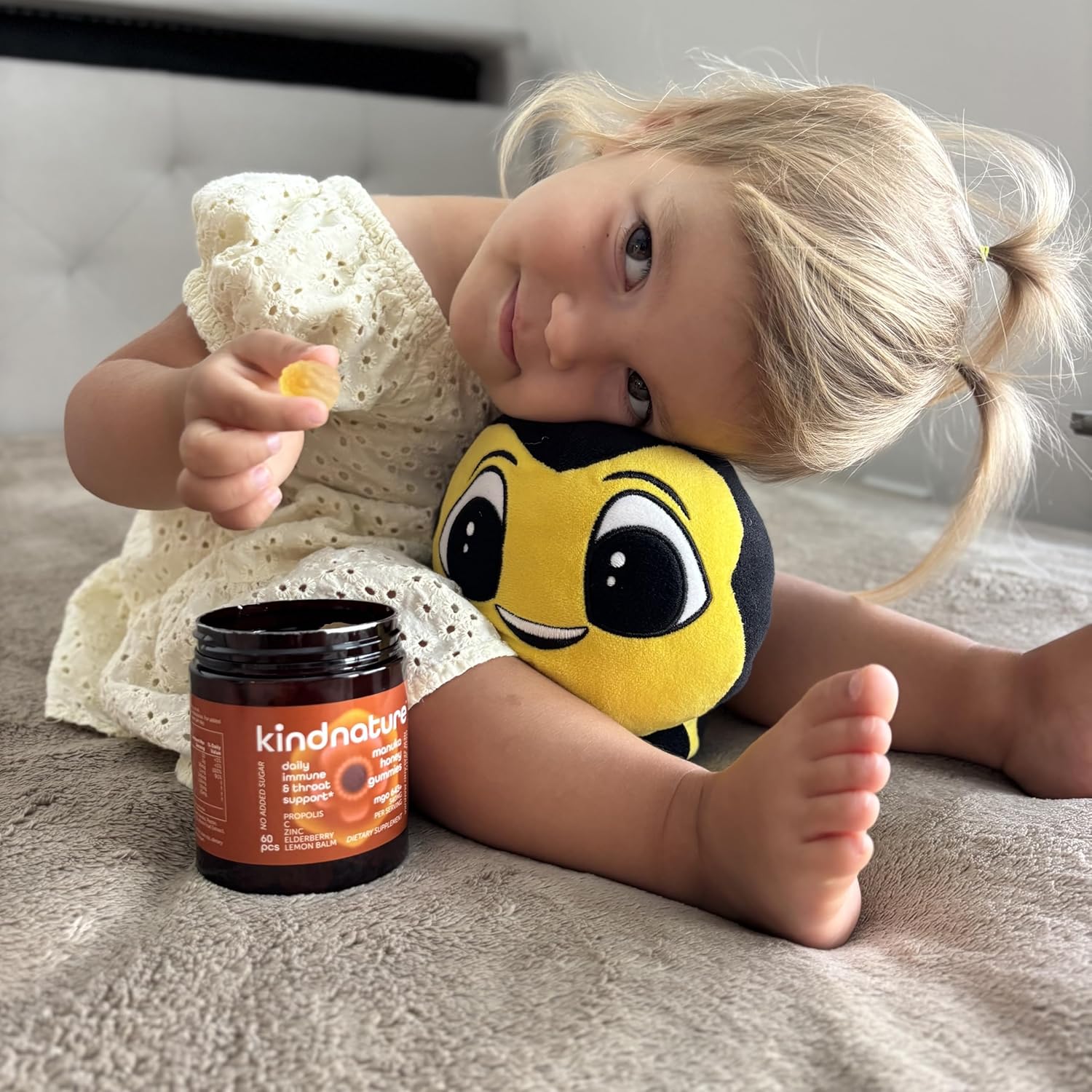 KINDNATURE Manuka Honey Medical Grade Gummies with MGO 643+ | New Zealand Manuka Honey with Zinc, Vitamin C, Elderberry – Immune & Throat Support Supplement | Kids Immune Support